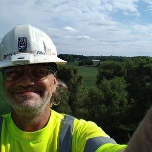 Meet your Posher, Vali